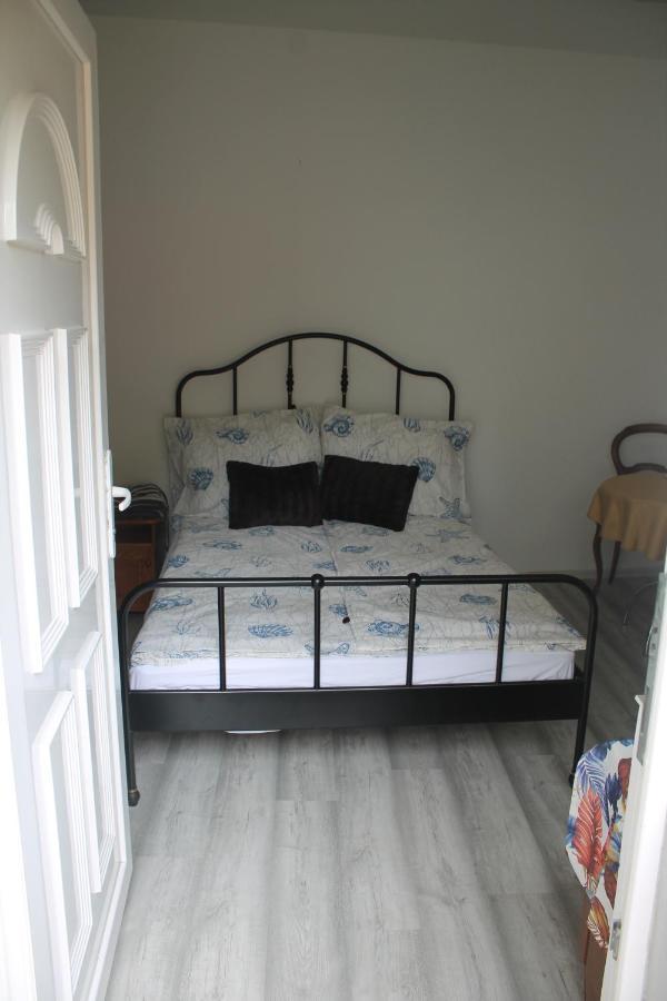 Castellum Apartman Hotel Keszthely Buitenkant foto